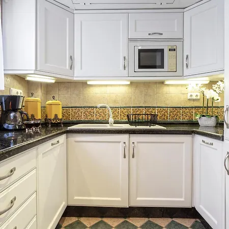 Andalucia Del Mar By Rent Me